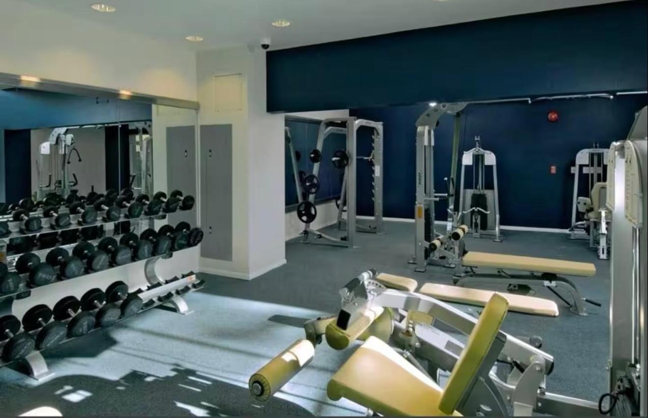 Oceanfront Bliss, & Marina Views, Roomy 1br * Los Angeles